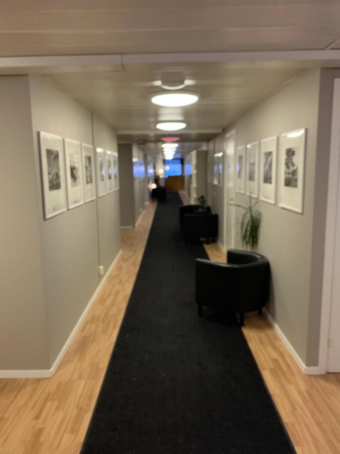Skellefteå Hotel B&B Graenden מראה חיצוני תמונה