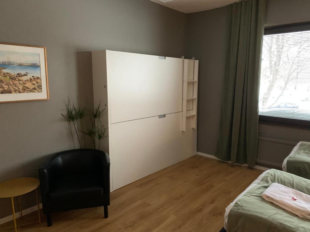Skellefteå Hotel B&B Graenden מראה חיצוני תמונה